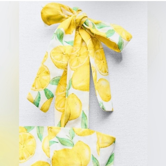ZARA lemon print linen dress a “blogger favorite” - Picture 6 of 9